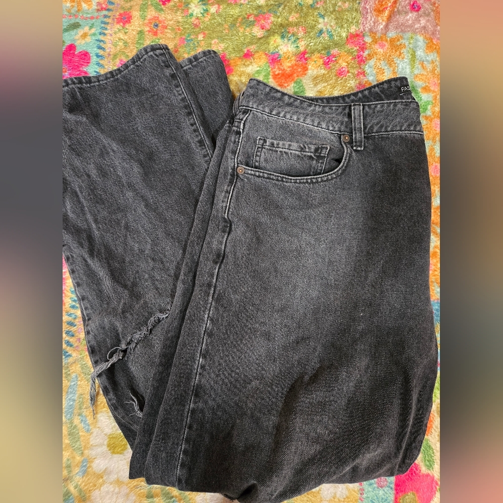 Fashion Nova - Black Destroyed Oversized Denim - Picture 3 of 7